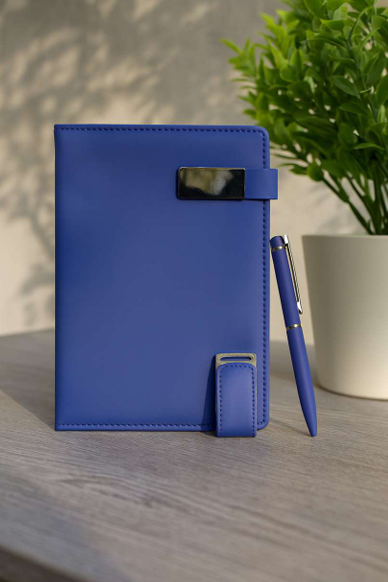 Luxury Office Gift Set – Notebook, Pen & USB