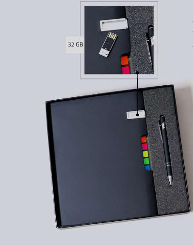 طقم هدايا أعمال أسود فاخر (نوت بوك، قلم، ورق ملاحظات، فلاشة 32 جيجا)