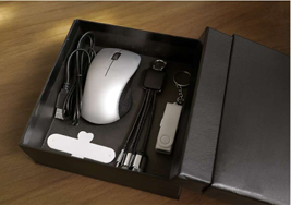 Tech Gift Set – Mouse, USB & 3-in-1 Cable