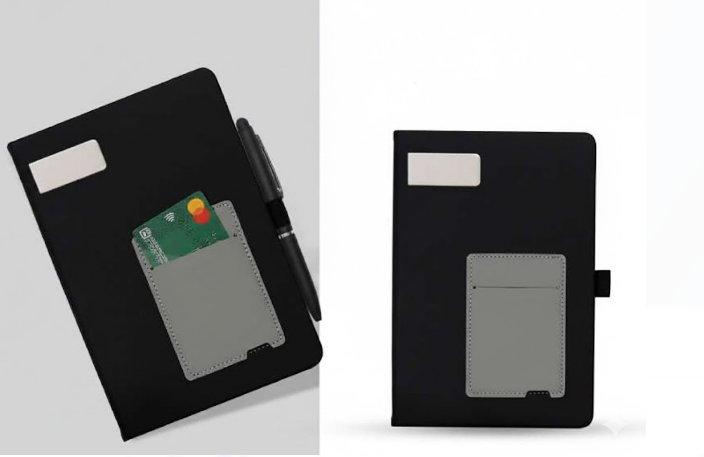 Elegant Leather Notebook with Modern and Functional Design