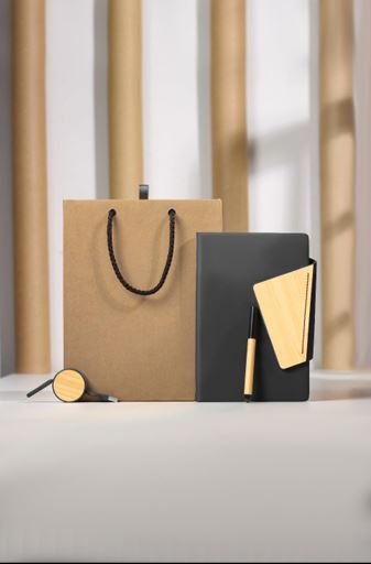 شنطة هدايا كرافت فاخرة + نوت بوك بتصاميم متعددة